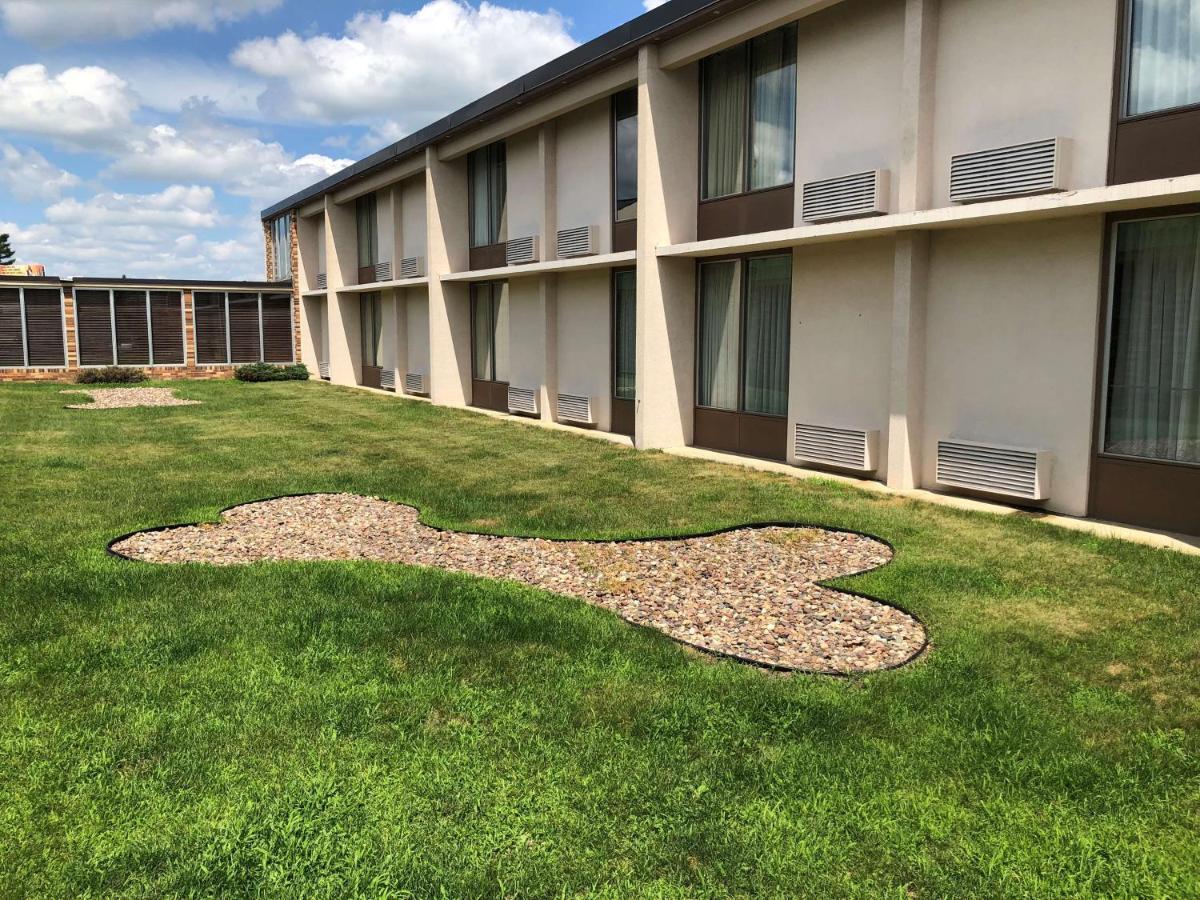 Best Western Tomah Hotel Exterior photo