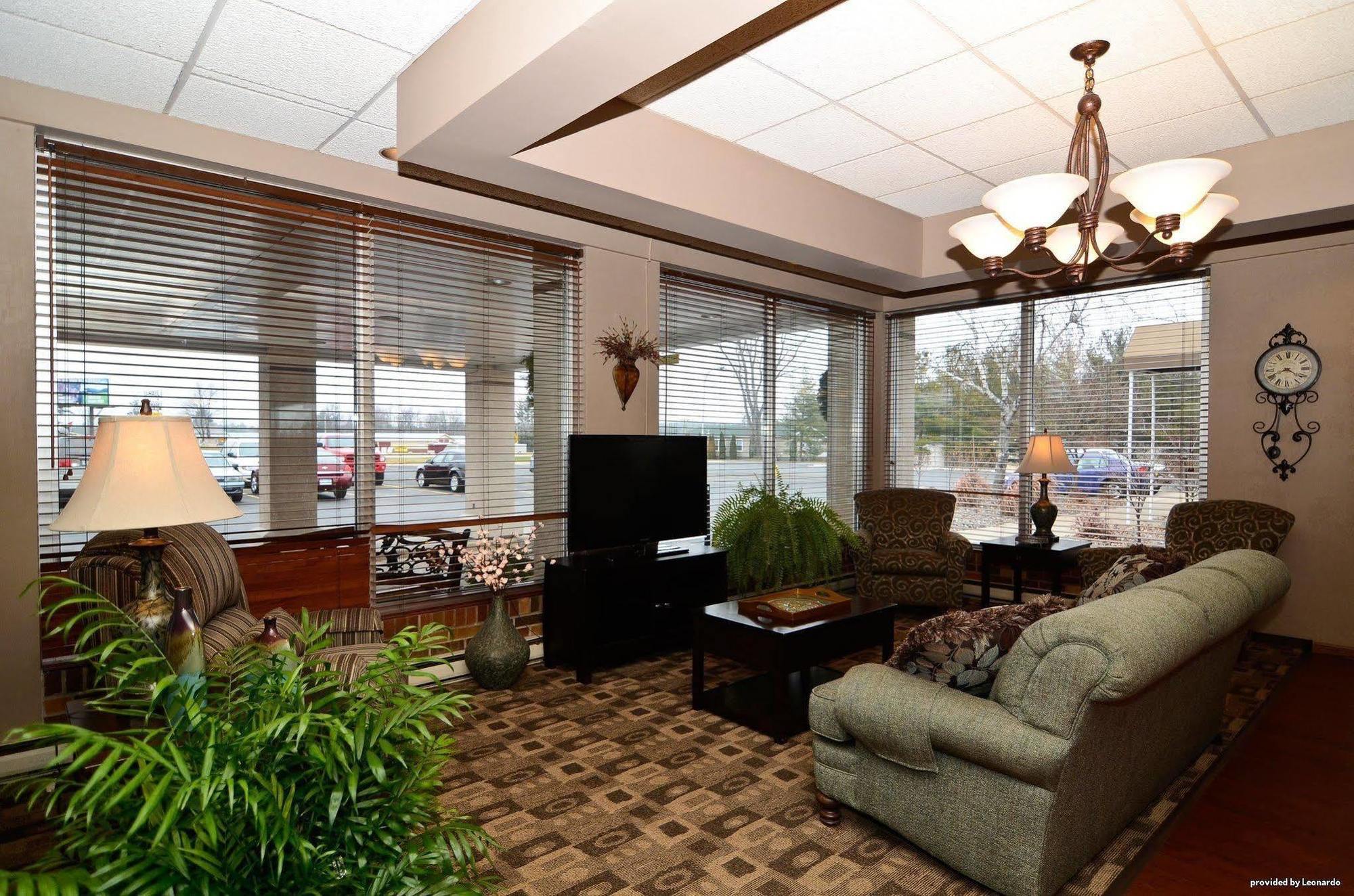 Best Western Tomah Hotel Interior photo